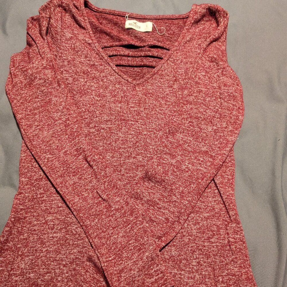 Like New | Burgundy Hollister knit long sleeved blouse, size L